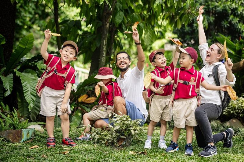 In áo trại hè học sinh